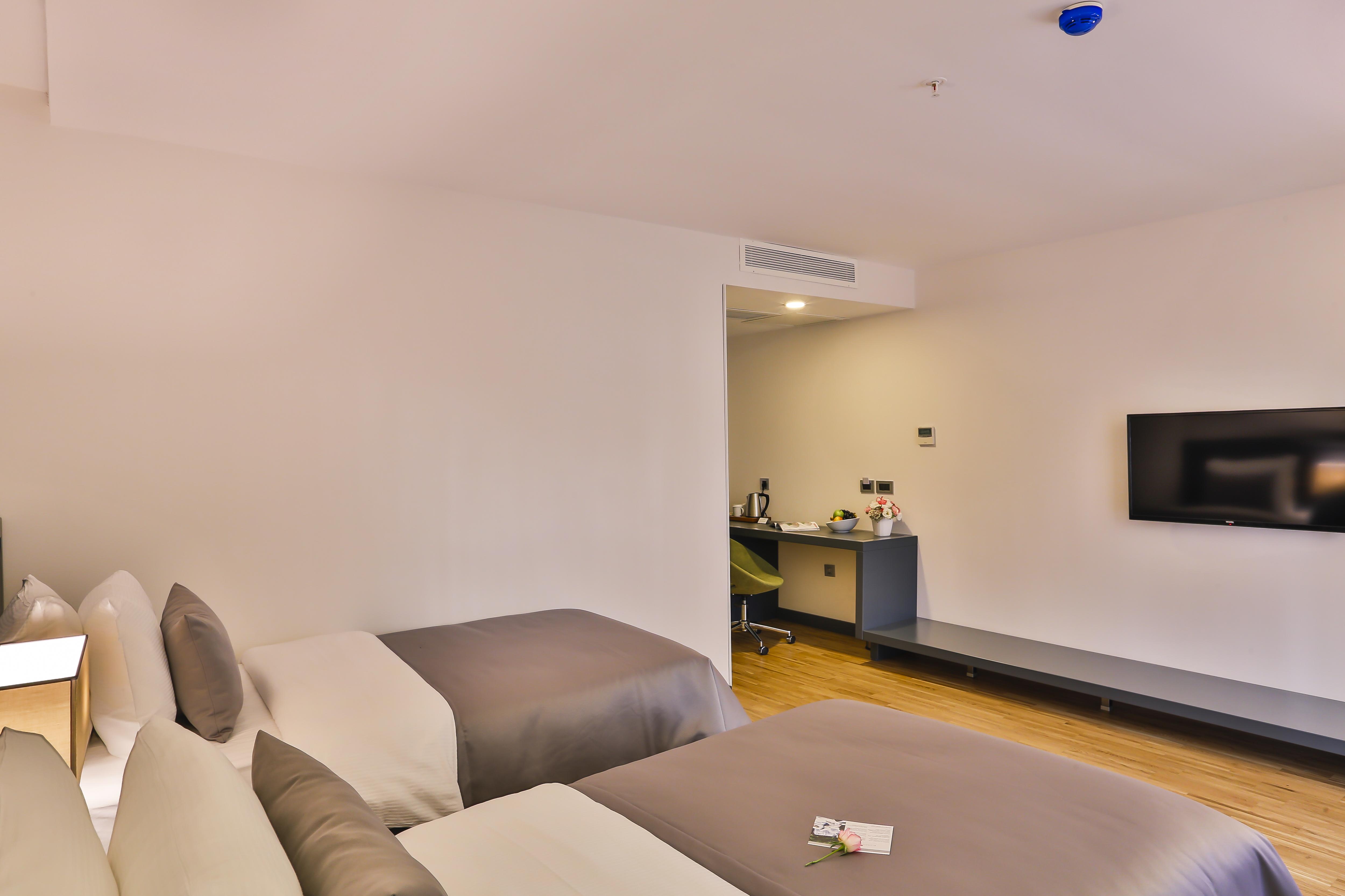 Business Life Hotel Istanbul Exterior photo