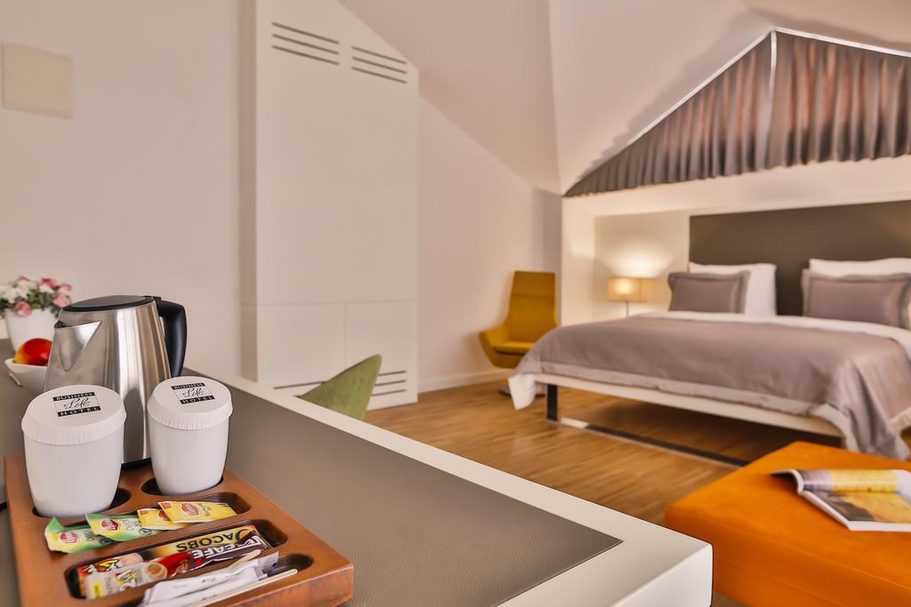 Business Life Hotel Istanbul Exterior photo