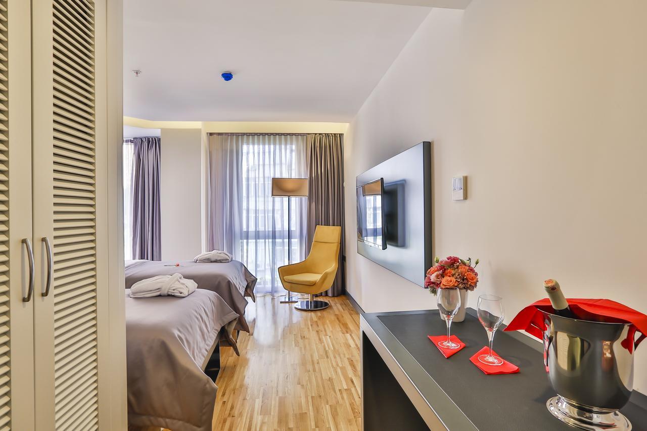 Business Life Hotel Istanbul Exterior photo